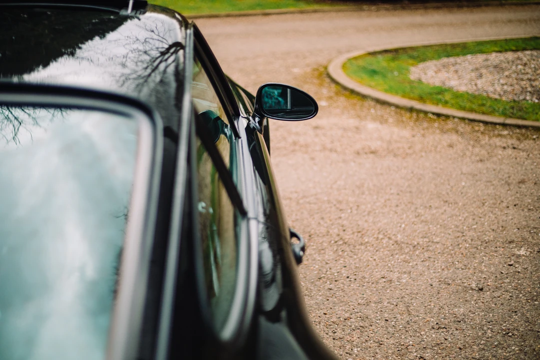 1993 Porsche 964 Turbo - Image 29 of 31
