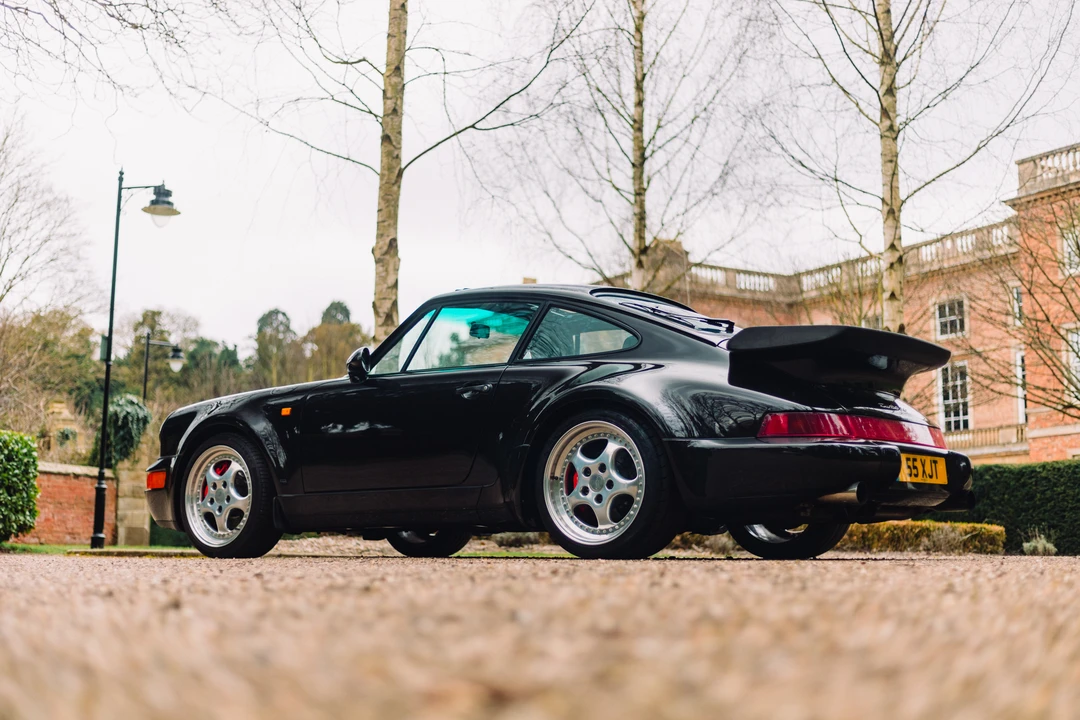 1993 Porsche 964 Turbo - Image 9 of 31