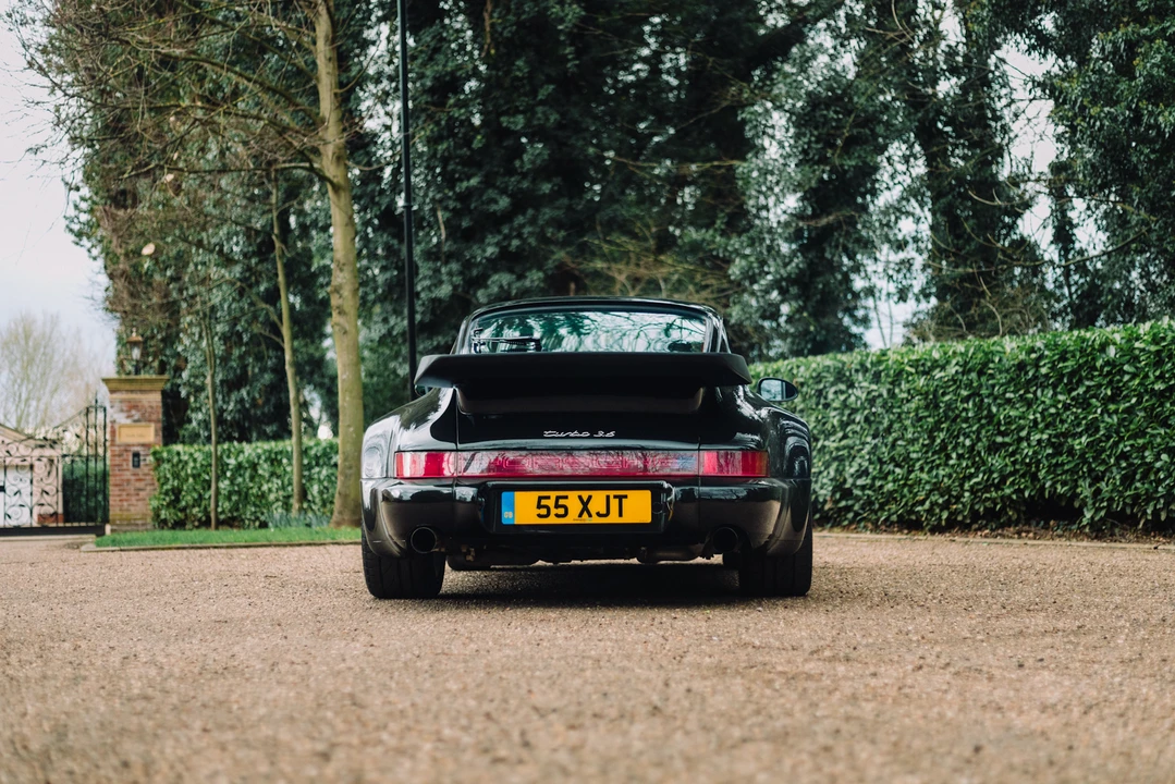 1993 Porsche 964 Turbo - Image 25 of 31