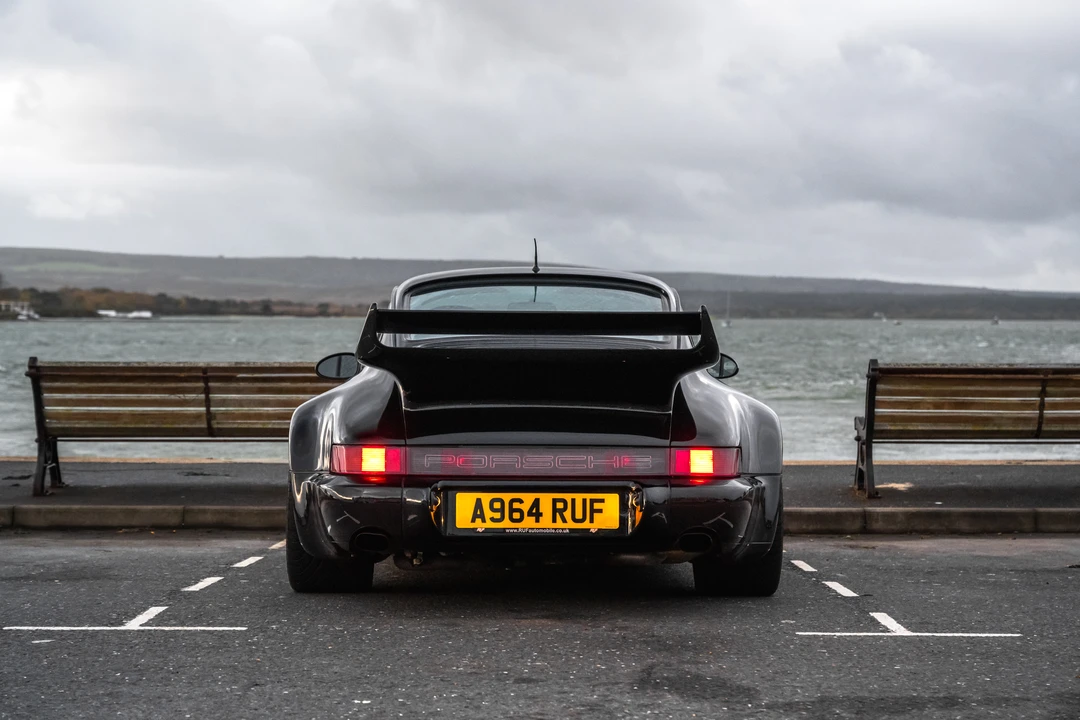 1993 Porsche 964 Turbo - Image 7 of 31