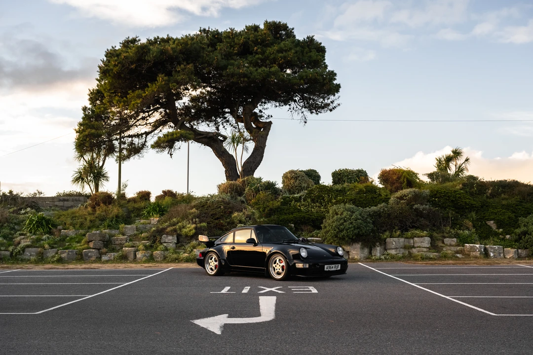 1993 Porsche 964 Turbo - Image 18 of 31
