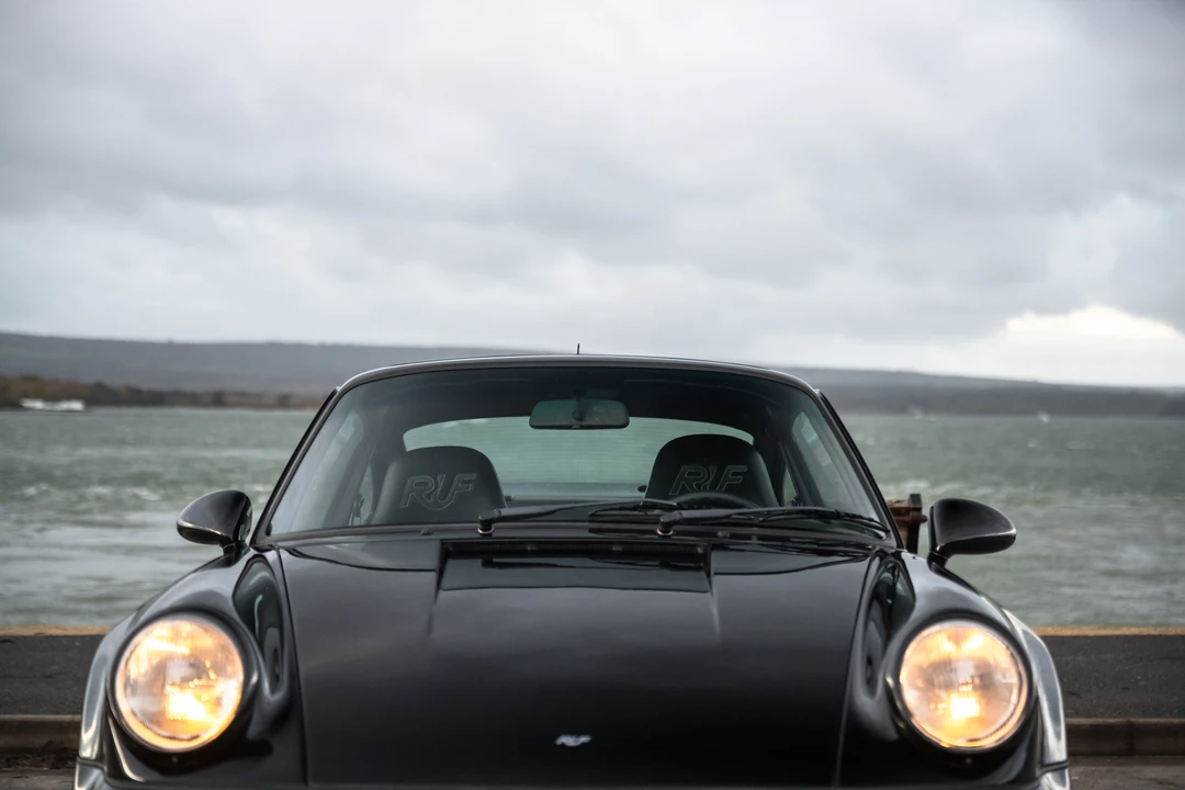 1993 Porsche 964 Turbo - Image 27 of 31