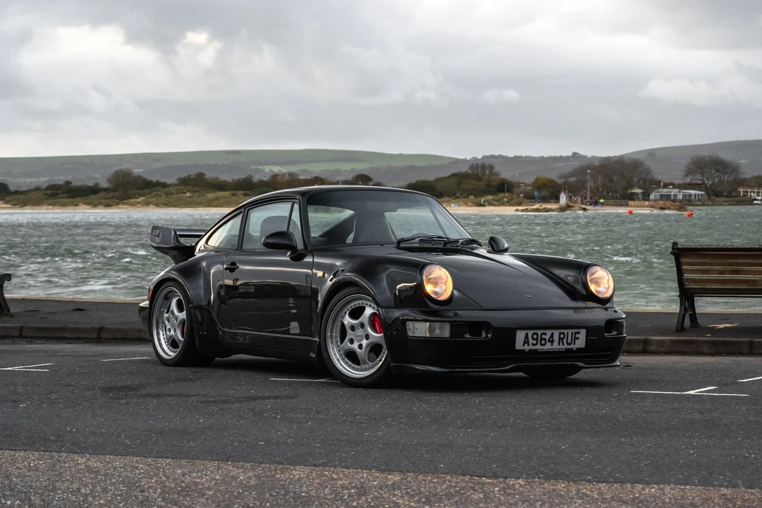 1993 Porsche 964 Turbo - Image 10 of 31