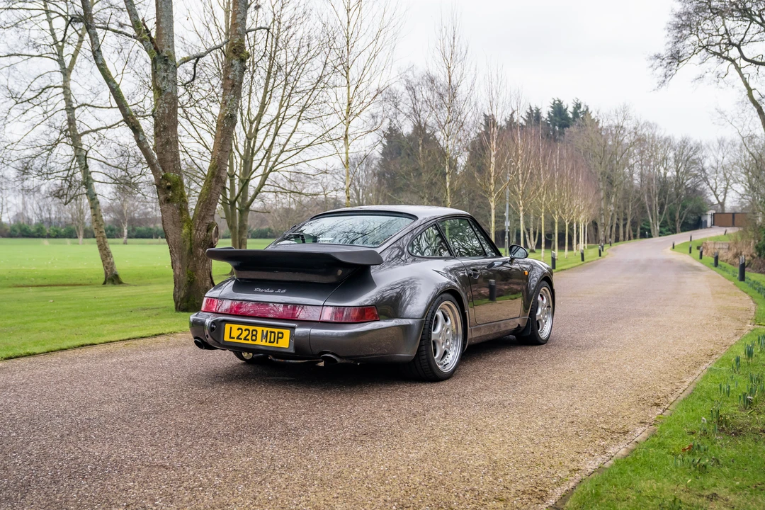 1993 Porsche 964 Turbo - Image 8 of 31