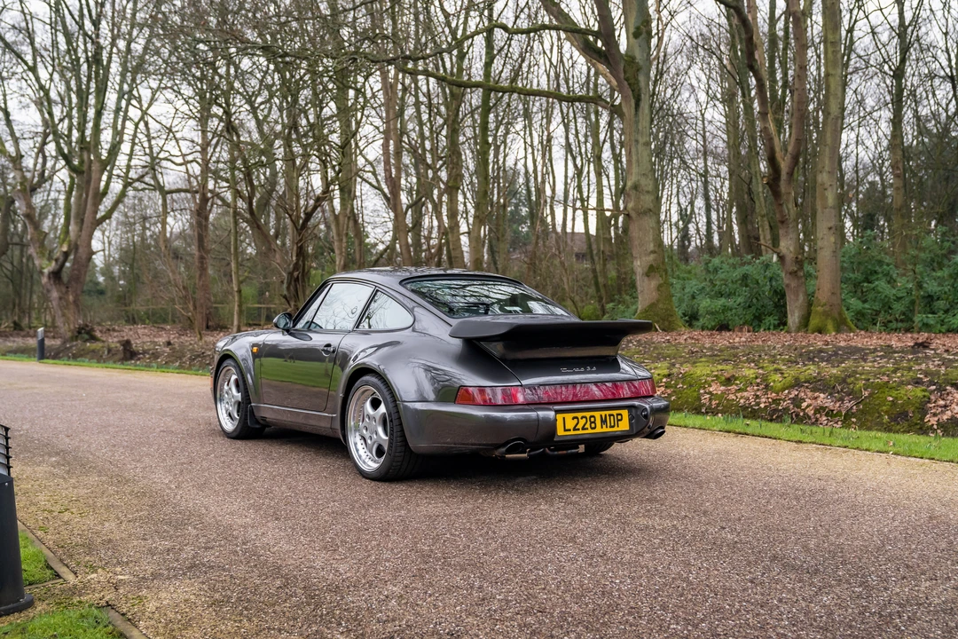 1993 Porsche 964 Turbo - Image 6 of 31