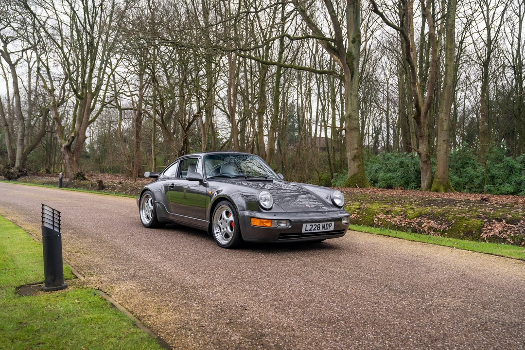1993 Porsche 964 Turbo - Image 10 of 31