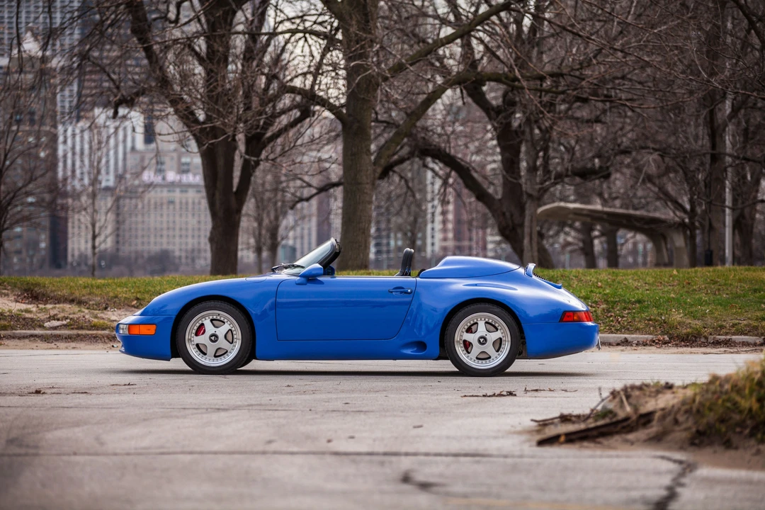1993 Porsche 964 Carrera 4 - Image 16 of 31