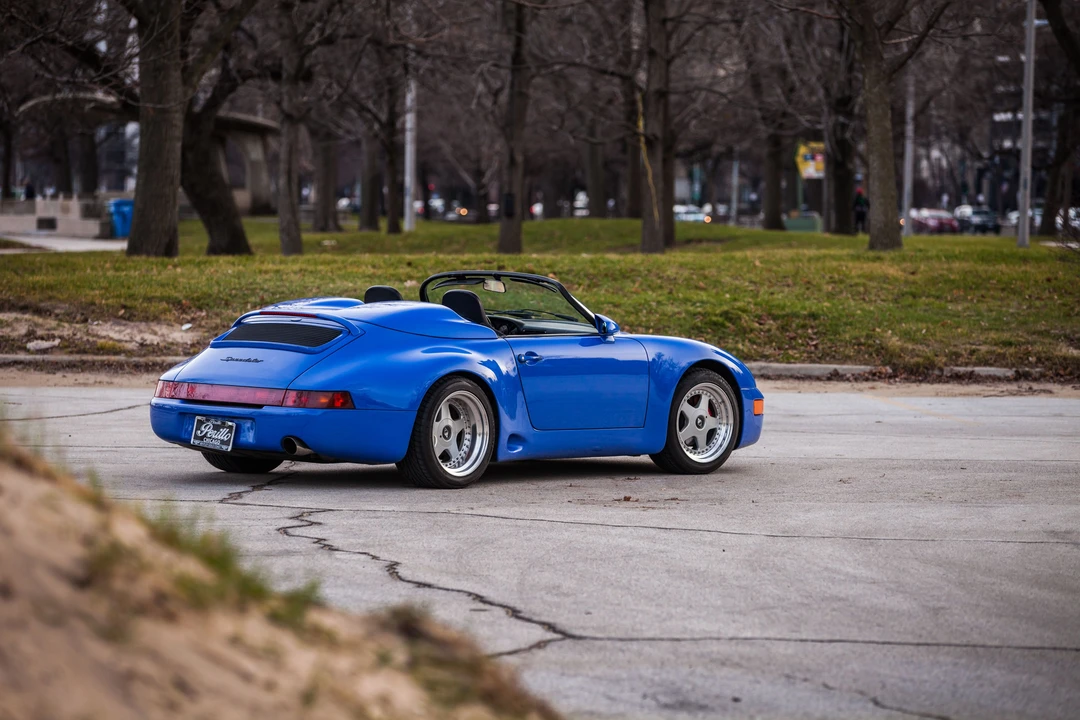 1993 Porsche 964 Carrera 4 - Image 27 of 31