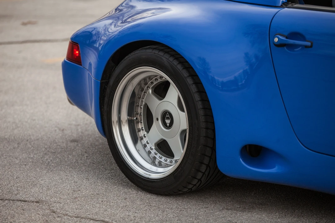 1993 Porsche 964 Carrera 4 - Image 31 of 31