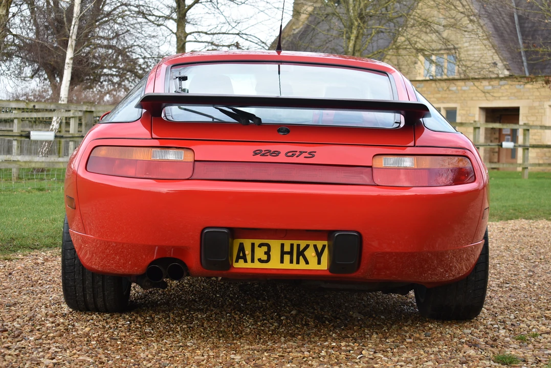 1993 Porsche 928 GTS - Image 8 of 31