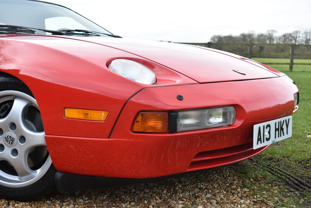 1993 Porsche 928 GTS - Image 12 of 31