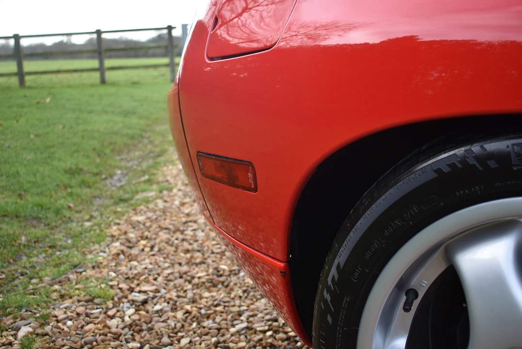 1993 Porsche 928 GTS - Image 19 of 31