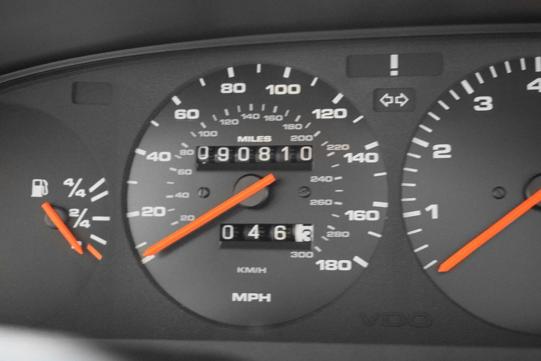 1993 Porsche 968 - Image 19 of 25