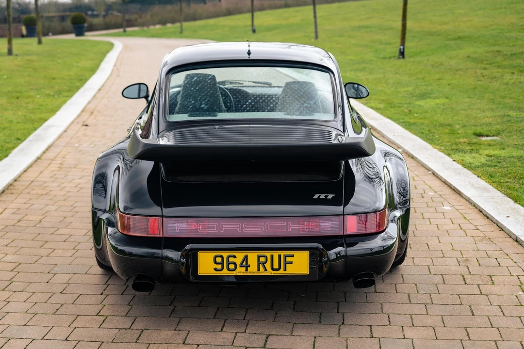 1993 Porsche 964 Carrera 4 - Image 19 of 31