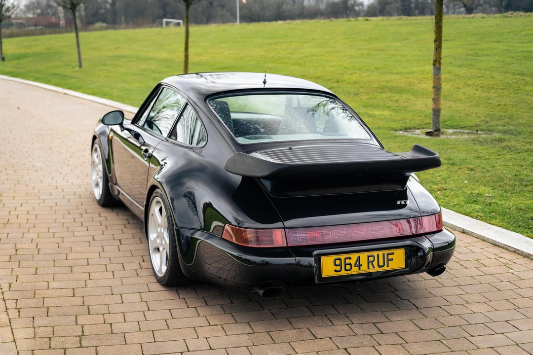 1993 Porsche 964 Carrera 4 - Image 20 of 31