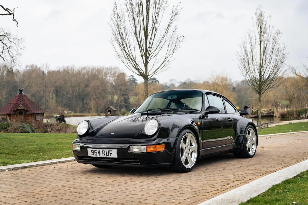 1993 Porsche 964 Carrera 4 - Image 26 of 31