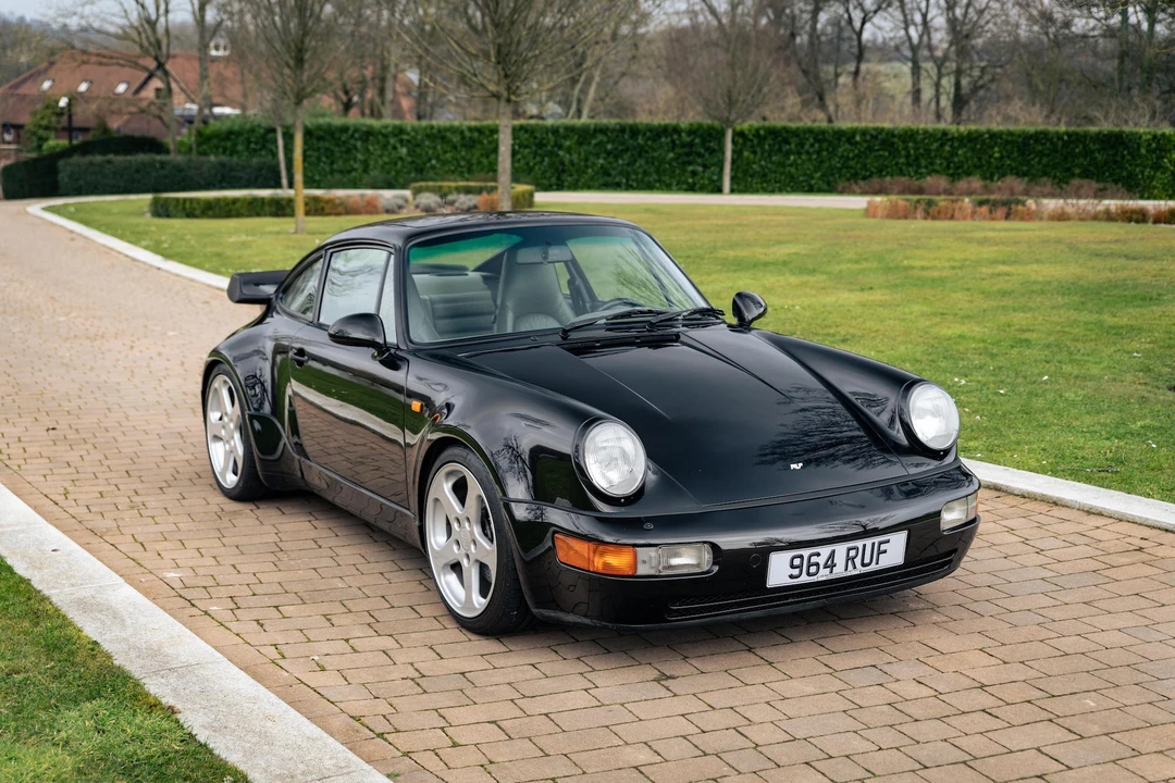 1993 Porsche 964 Carrera 4 - Image 14 of 31