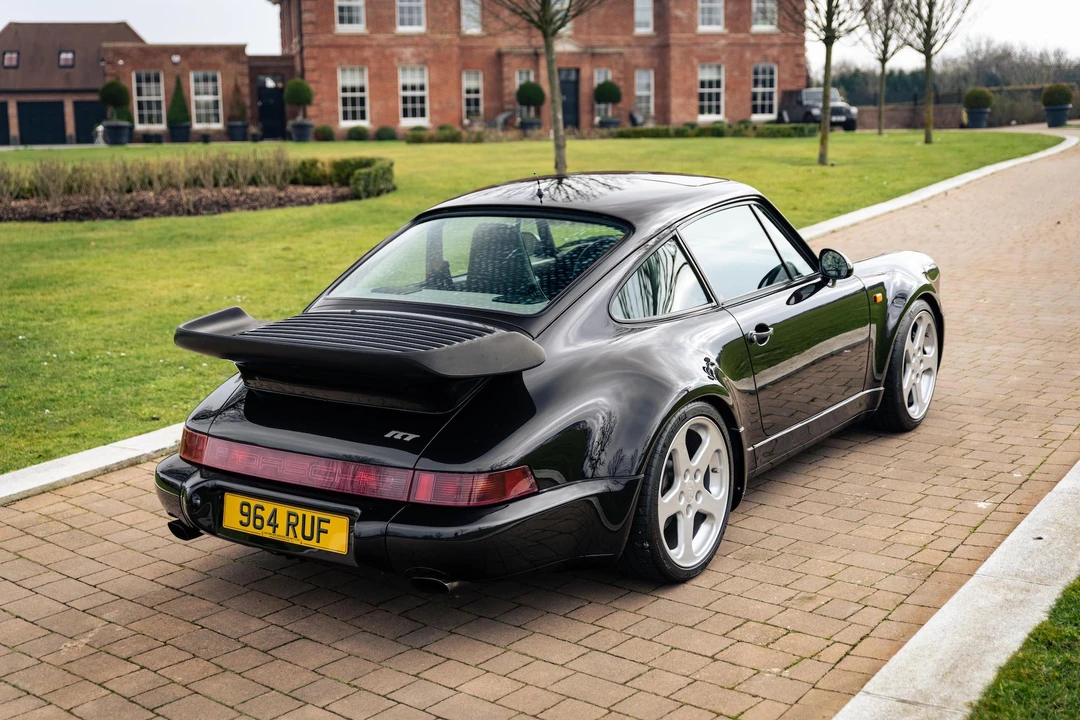 1993 Porsche 964 Carrera 4 - Image 17 of 31