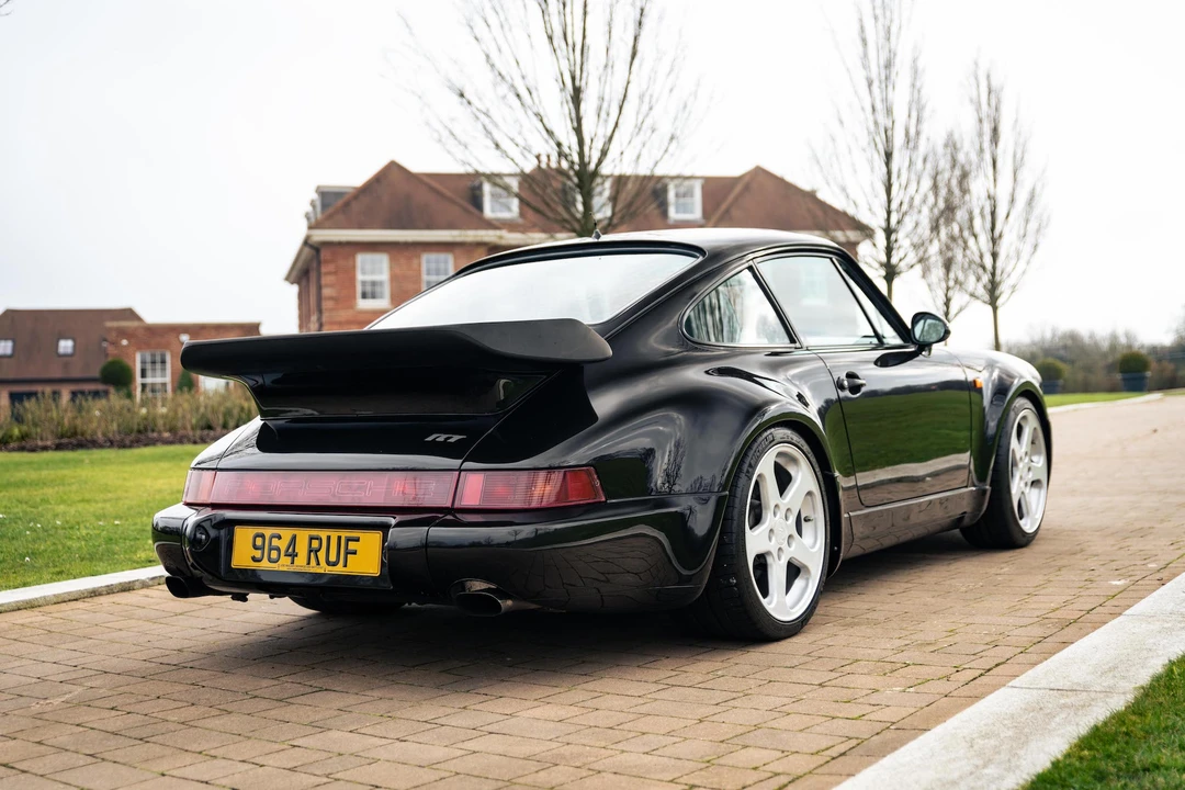 1993 Porsche 964 Carrera 4 - Image 6 of 31
