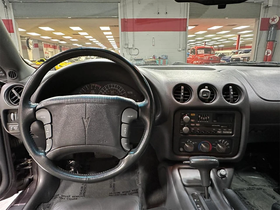 1993 Pontiac Firebird 4th Gen - Image 12 of 31