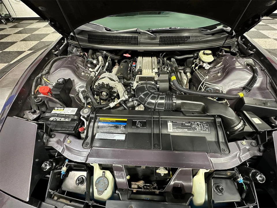 1993 Pontiac Firebird 4th Gen - Image 27 of 31
