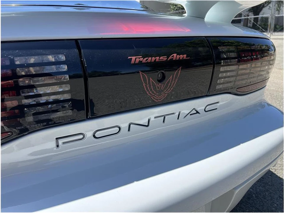 1993 Pontiac Firebird 4th Gen - Image 14 of 31