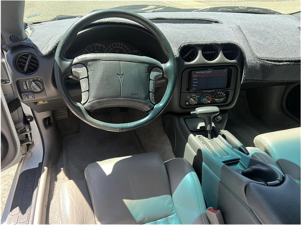 1993 Pontiac Firebird 4th Gen - Image 21 of 31