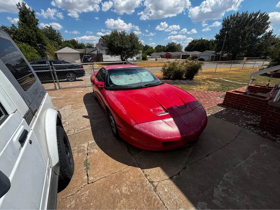 1993 Pontiac Firebird 4th Gen - Image 2 of 15