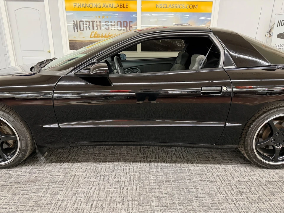1993 Pontiac Firebird 4th Gen - Image 5 of 21