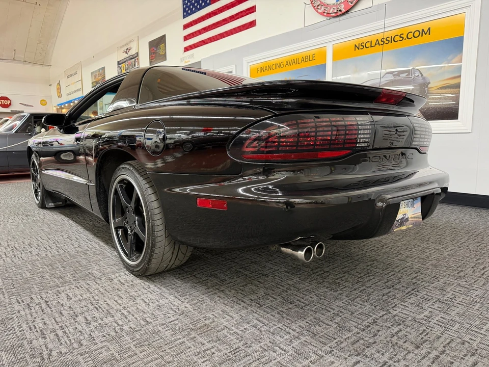 1993 Pontiac Firebird 4th Gen - Image 9 of 21
