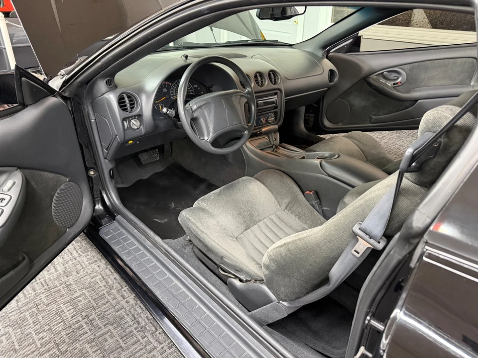 1993 Pontiac Firebird 4th Gen - Image 20 of 21