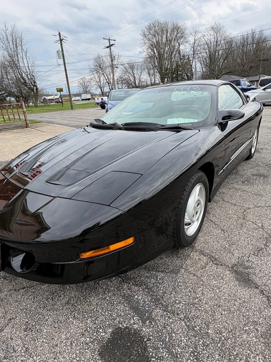 1993 Pontiac Firebird 4th Gen - Image 4 of 21