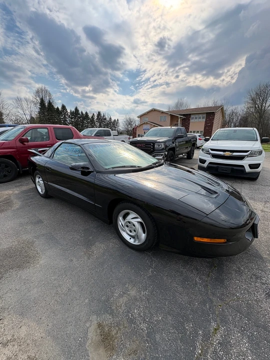 1993 Pontiac Firebird 4th Gen - Image 6 of 21