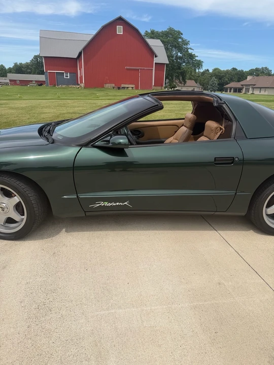 1993 Pontiac Firebird Formula 4th Gen - Image 3 of 31