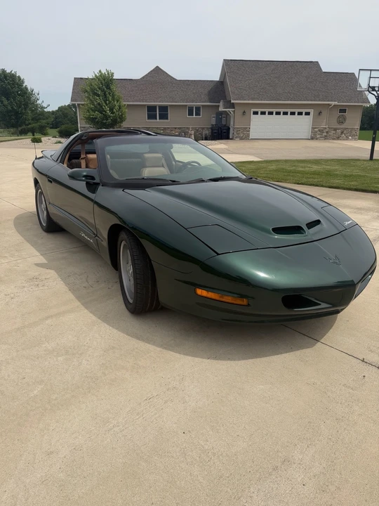 1993 Pontiac Firebird Formula 4th Gen - Image 12 of 31