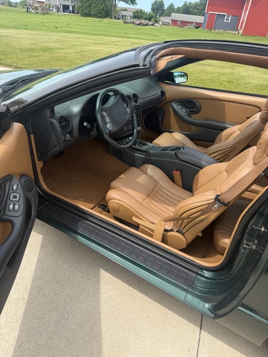 1993 Pontiac Firebird Formula 4th Gen - Image 15 of 31