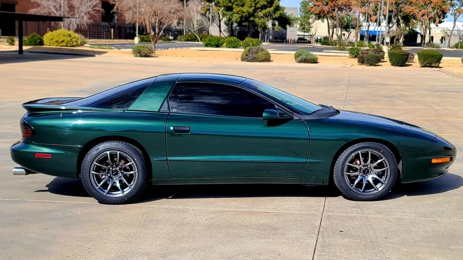 1993 Pontiac Firebird 4th Gen - Image 2 of 13