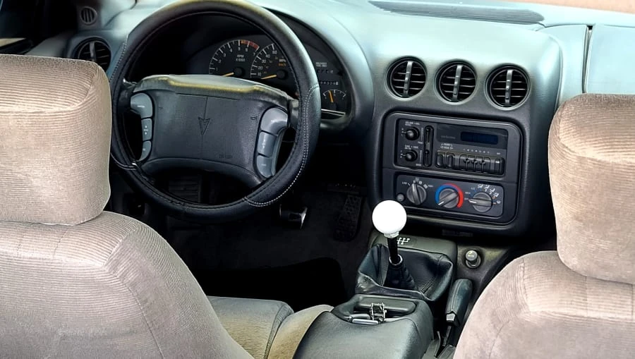 1993 Pontiac Firebird 4th Gen - Image 11 of 13