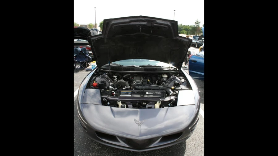 1993 Pontiac Firebird 4th Gen - Image 4 of 8