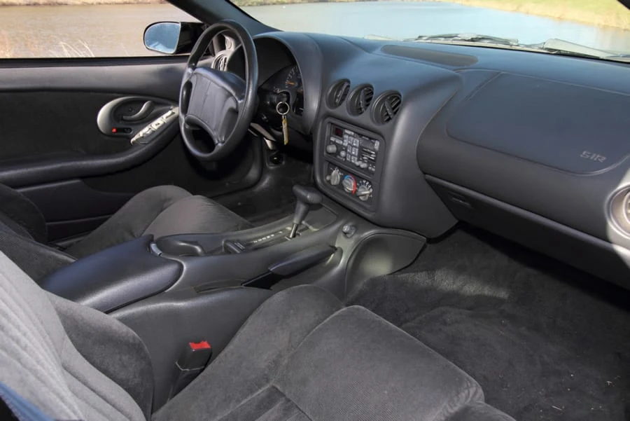1993 Pontiac Firebird 4th Gen - Image 5 of 9