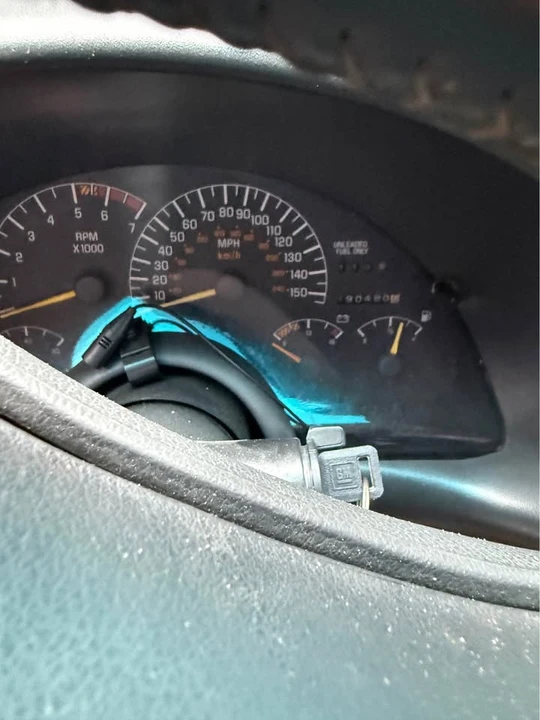 1993 Pontiac Firebird Formula 4th Gen - Image 9 of 9
