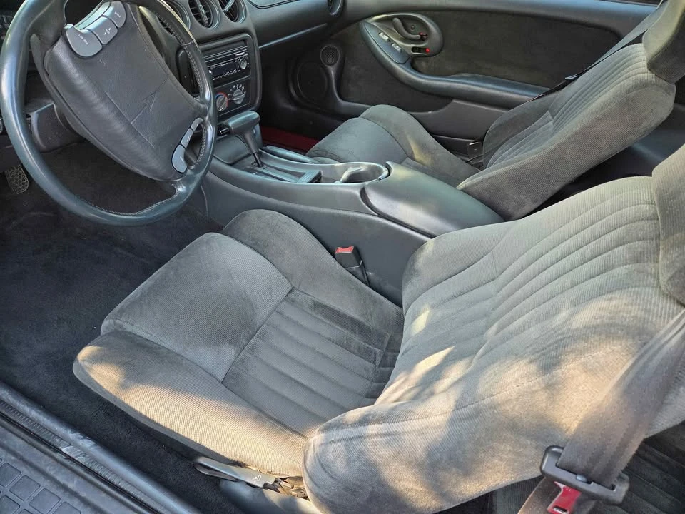 1993 Pontiac Firebird Formula 4th Gen - Image 13 of 17