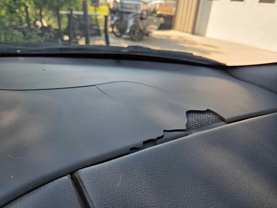 1993 Pontiac Firebird Formula 4th Gen - Image 9 of 17