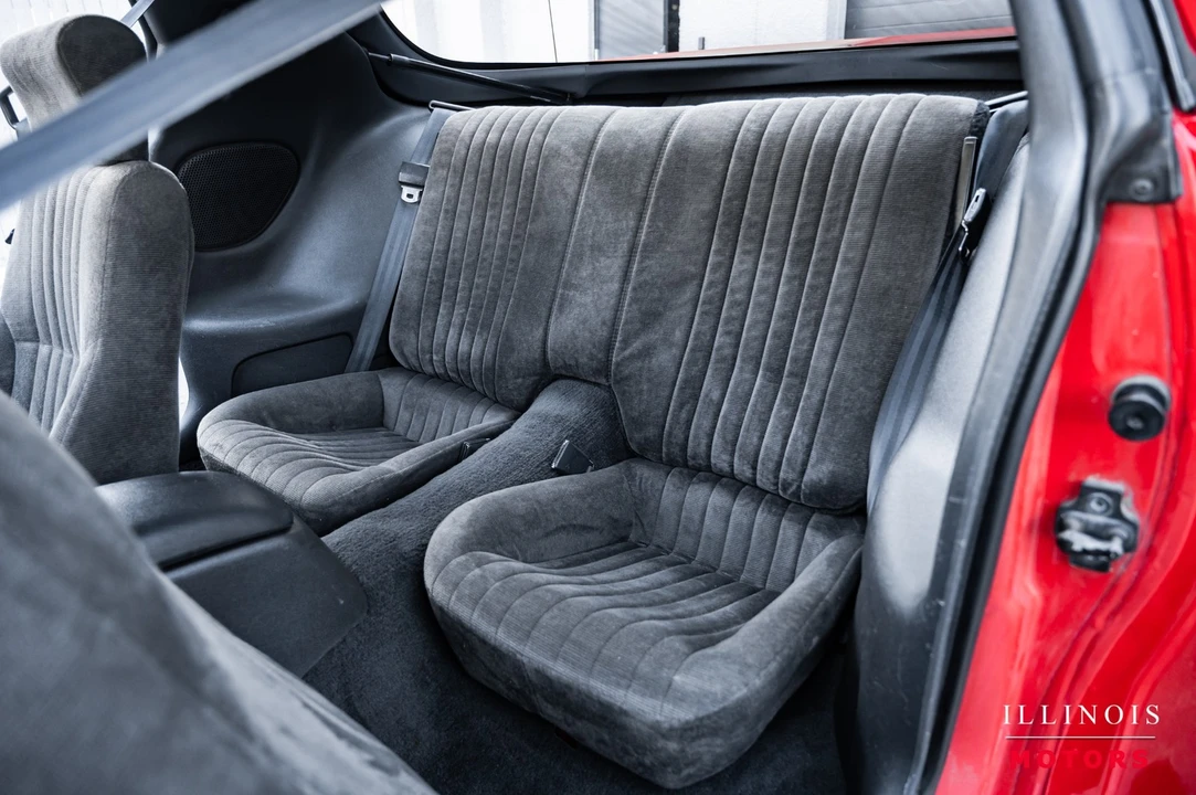 1993 Pontiac Firebird Formula 4th Gen - Image 27 of 31