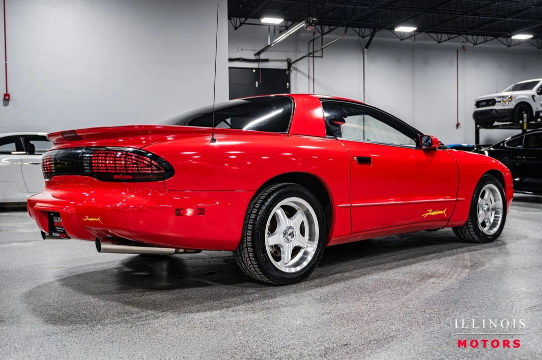 1993 Pontiac Firebird Formula 4th Gen - Image 5 of 31