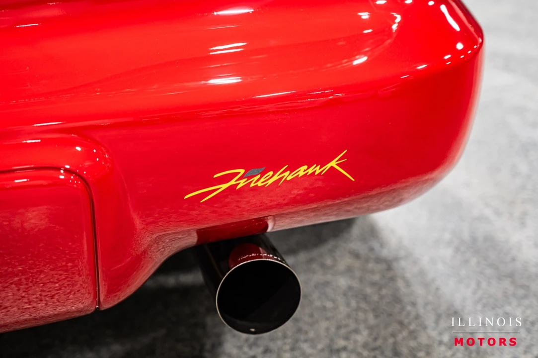 1993 Pontiac Firebird Formula 4th Gen - Image 15 of 31