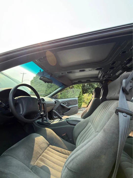 1993 Pontiac Firebird 4th Gen - Image 7 of 15