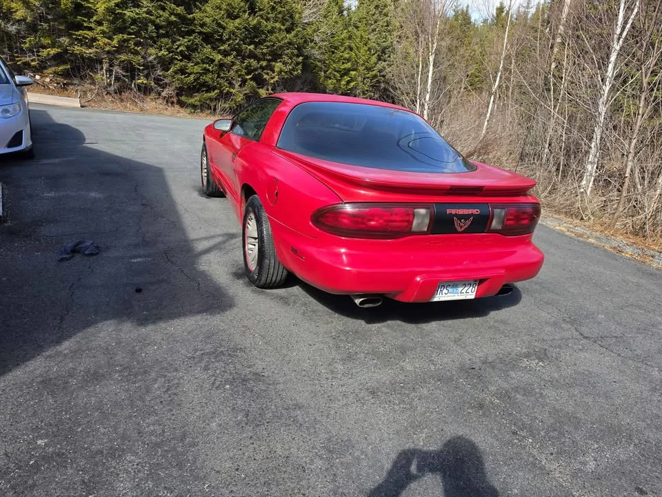 1993 Pontiac Firebird 4th Gen - Image 2 of 9