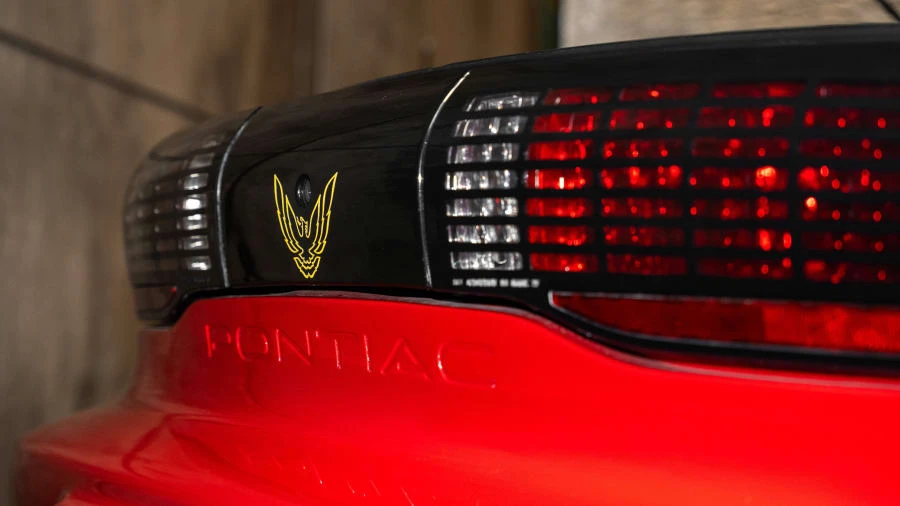 1993 Pontiac Firebird 4th Gen - Image 21 of 31