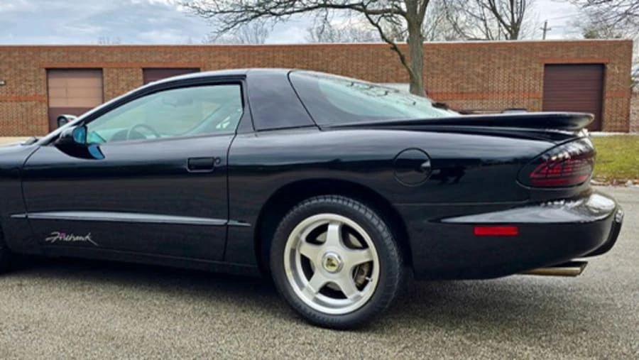 1993 Pontiac Firebird 4th Gen - Image 6 of 31